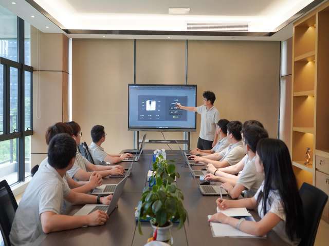 路桥哪个驾校教练车