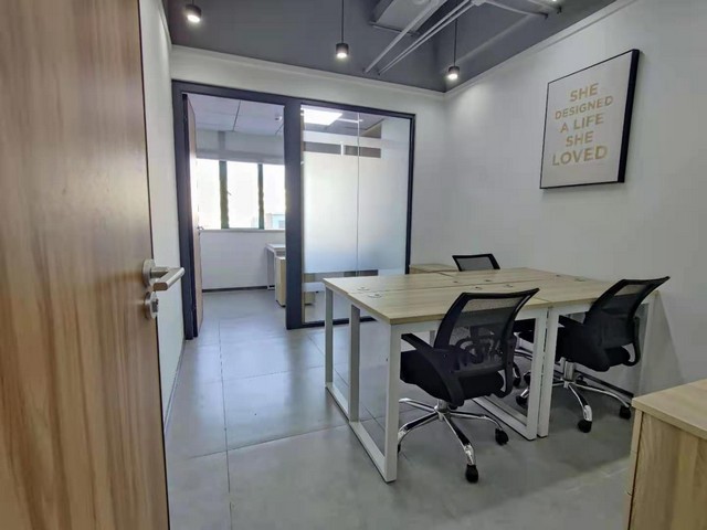 山东网红蹦床价格